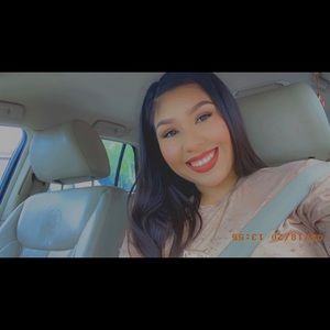 Meet your Posher, Molly